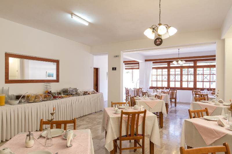 Marybill Otel Perissa (Santorini)